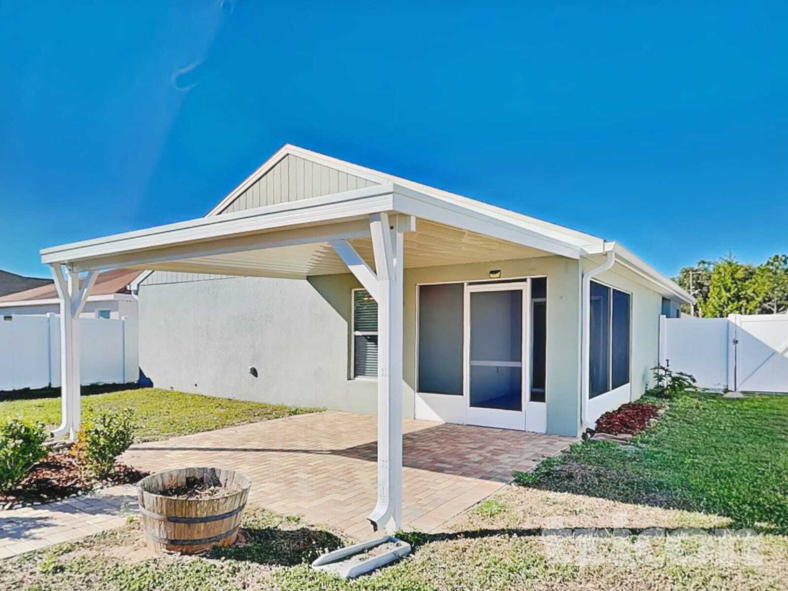 Building Photo - 1920 Bretton Ridge Dr