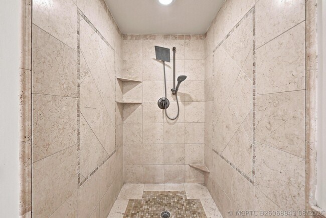 Building Photo - 10798 Cypress Bend Dr