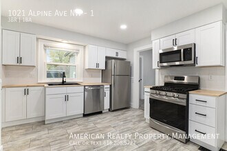 Building Photo - 1021 Alpine Ave NW