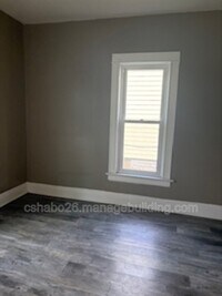 Building Photo - 1193 S Washington Ave