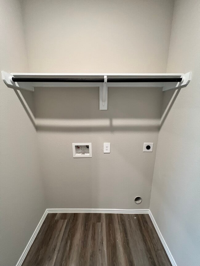 Building Photo - 11606 Vistawood St