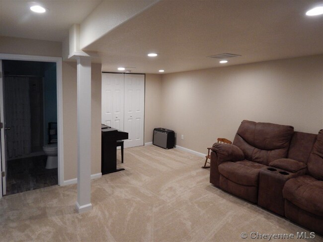 Building Photo - 6505 Painted Rock Trl