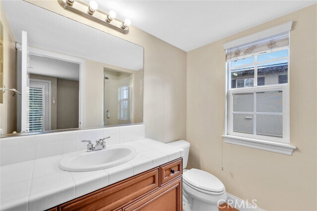 Building Photo - 31 Cezanne