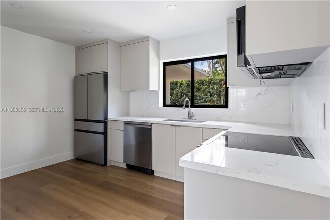 Building Photo - 1618 SW 18th St