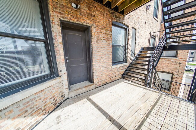 Building Photo - 5172 S Michigan Ave