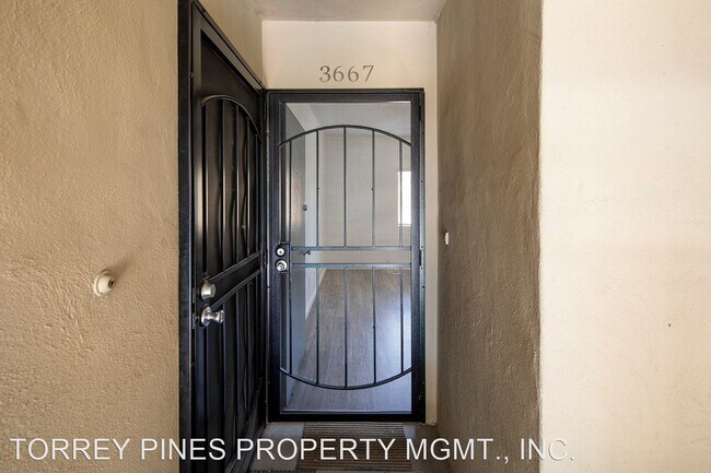 Building Photo - 3655 Keating St