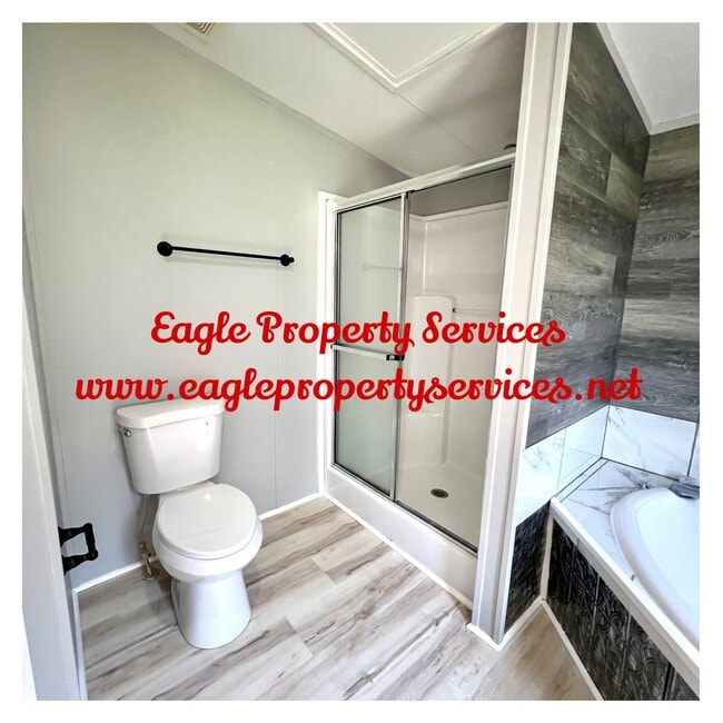 Building Photo - 308 Rolling Hills Rd