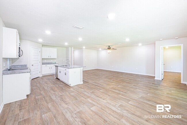 Building Photo - 24606 Alamitos Trace Dr