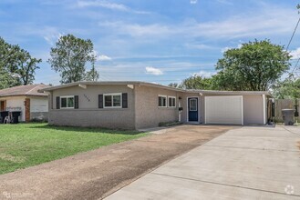 Building Photo - South Bossier