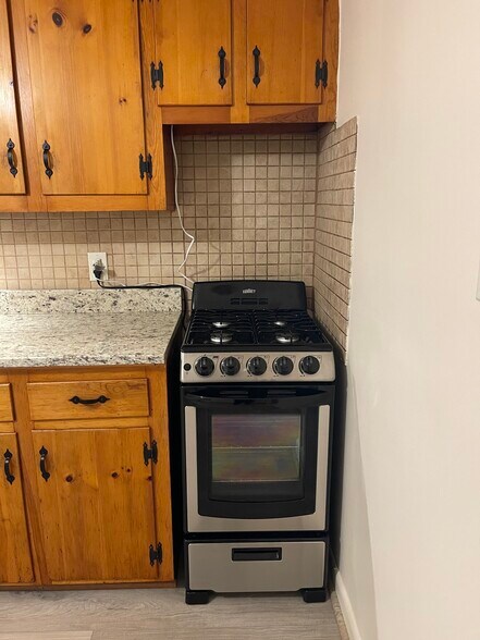 New Stove - 38 Lamb St