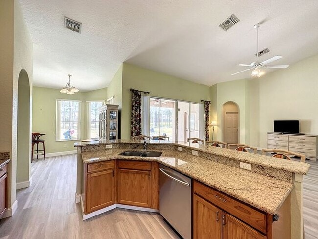 Building Photo - Beautiful Pool Home in Highlands Reserve golf community
