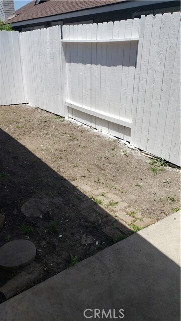 Building Photo - 16562 Goldenwest St