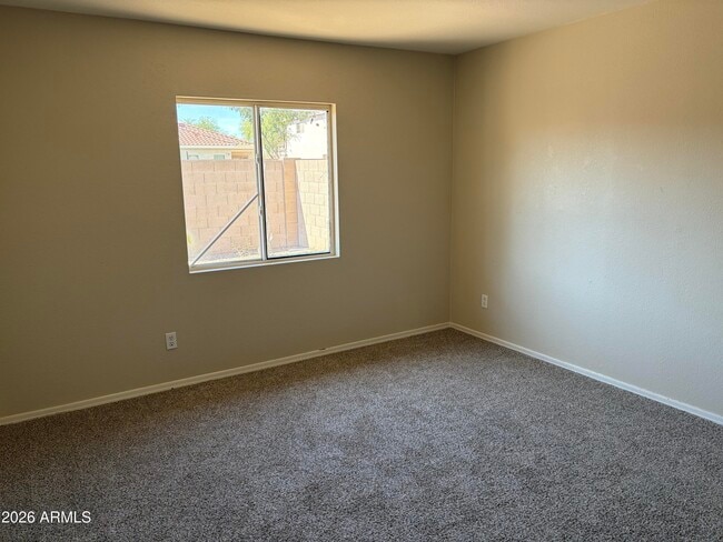 Building Photo - 1152 S Bridger Dr