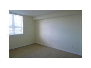 Building Photo - 480 Hibiscus St