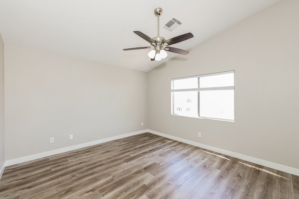 Building Photo - 6471 Brook Cottage Ln