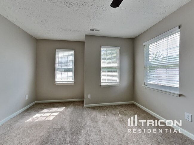 Building Photo - 2305 Brandytrace Cir