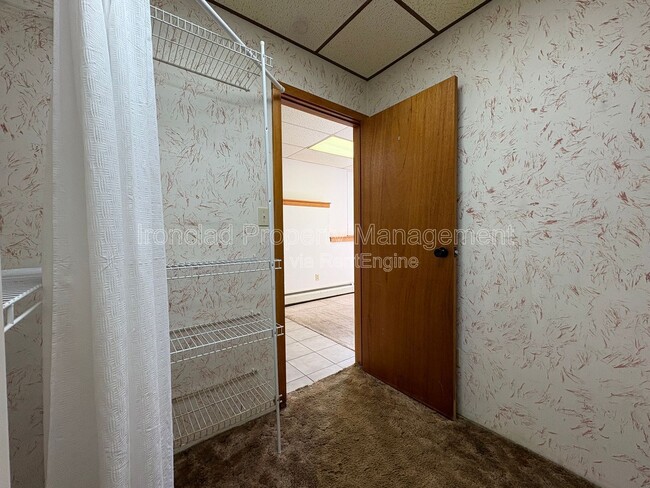 Building Photo - 278 Chamberlain Rd