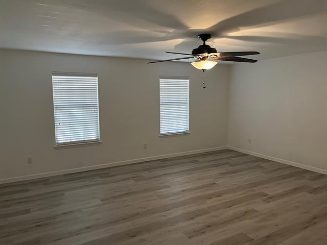 Building Photo - 5909 Fantail Dr