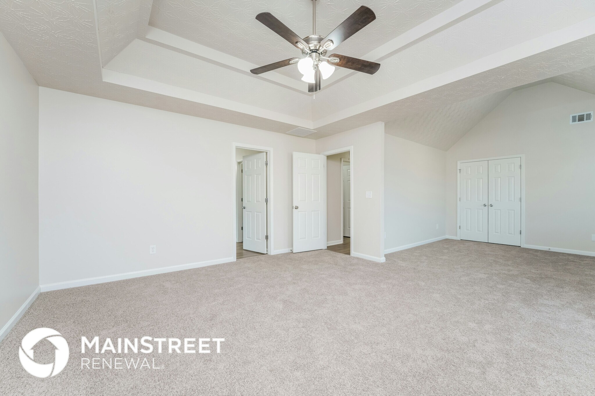 Building Photo - 15 Emerson Trail