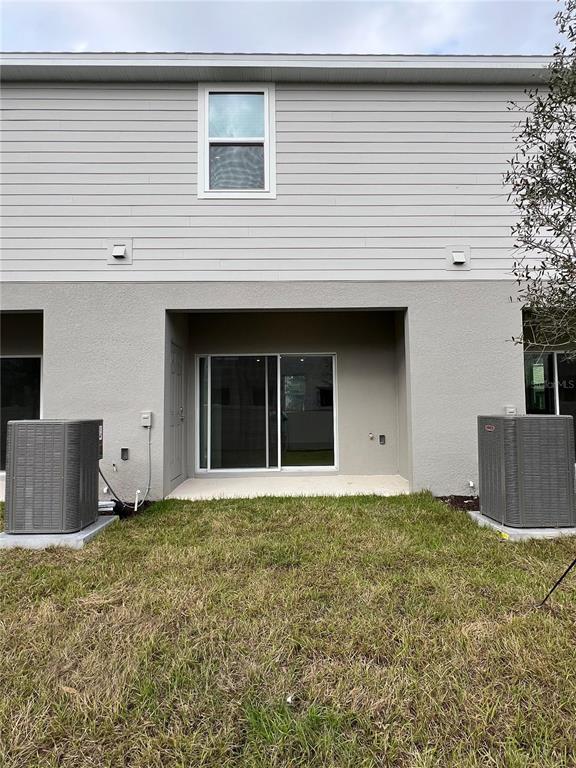 Building Photo - 2983 Skyline Lp