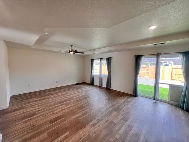 Building Photo - Dayton Home for Rent