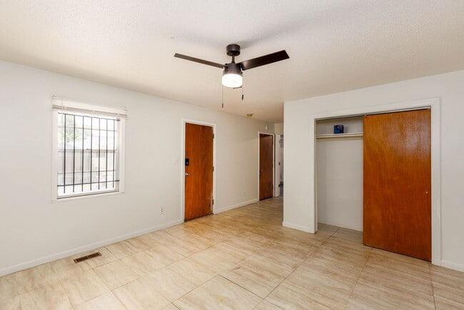 Building Photo - 3/2 Near Downtown and Homewood