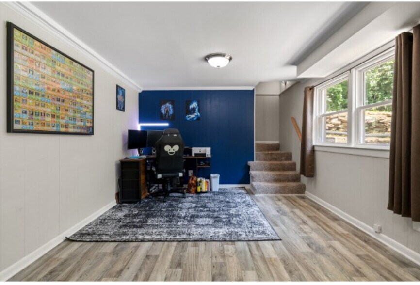 Building Photo - 113 Bart Dr