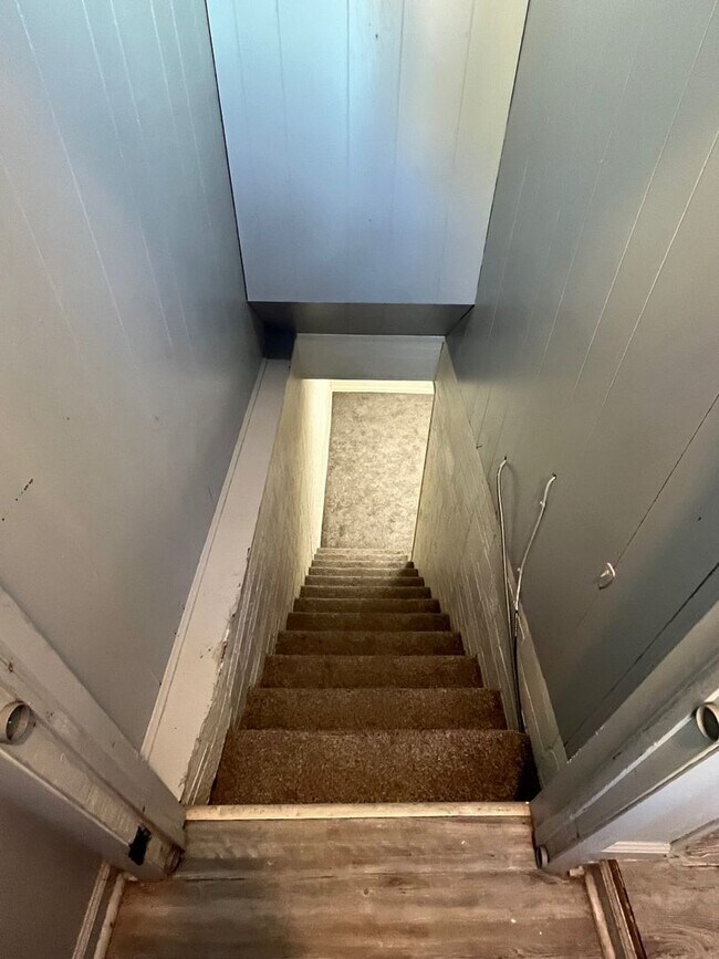 Building Photo - Charming 3 bedroom, 1 bath rental home in ...