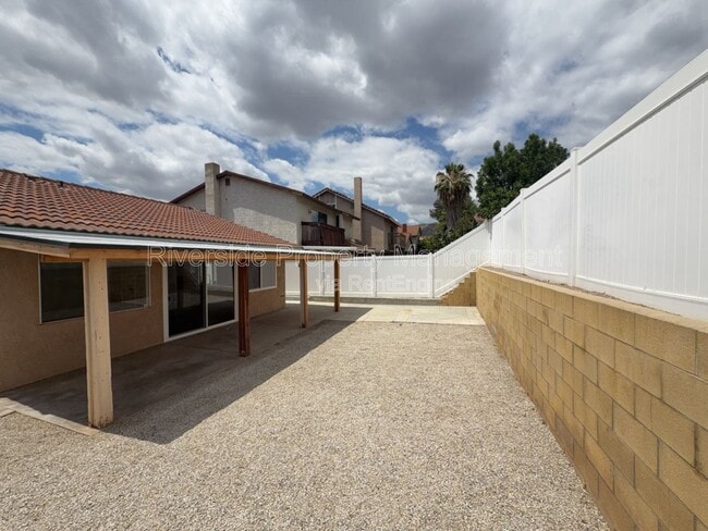 Building Photo - 11146 Silver Run