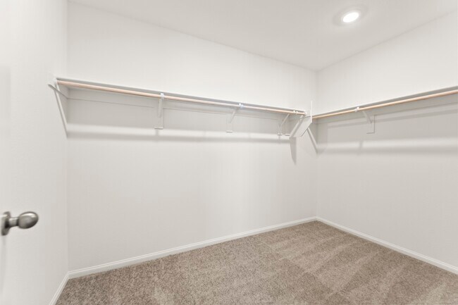 Building Photo - 6080 Swift Lariat St