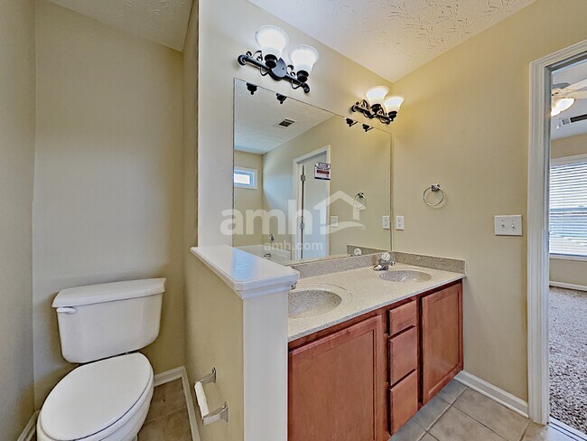 Building Photo - 110 Plumeria St
