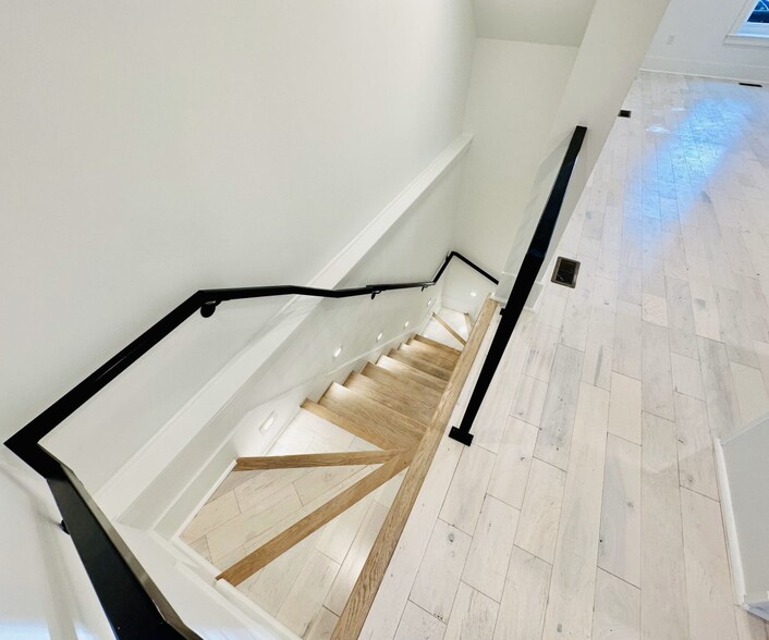 Building Photo - 1314 5th St NW