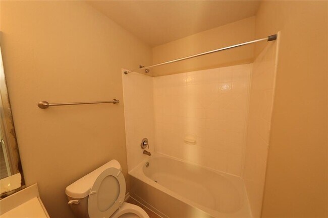 Building Photo - 14430 Hamilton Grove Ln