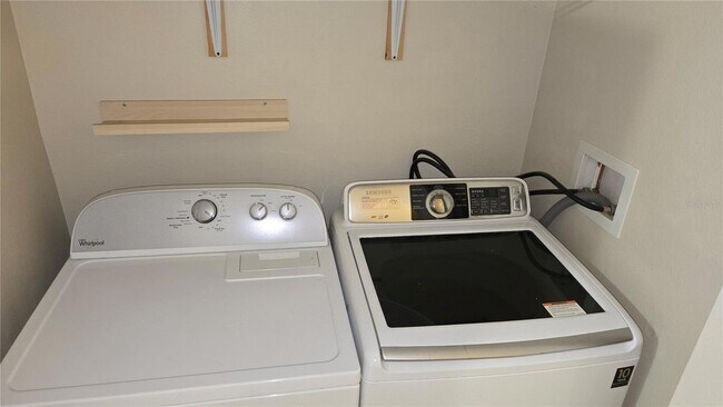 Building Photo - 4734 Ashburn Pond Way