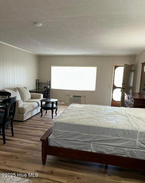 Building Photo - 7 Foxfire Blvd