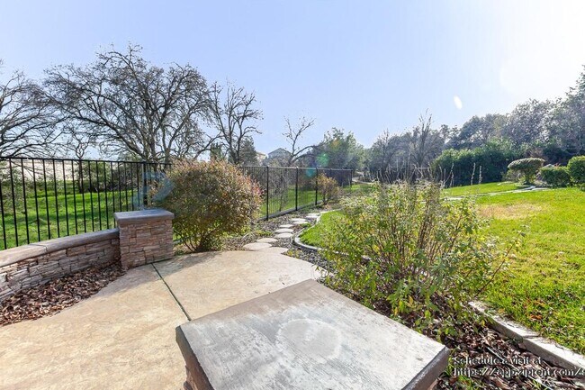 Building Photo - 681 Ringneck Ct