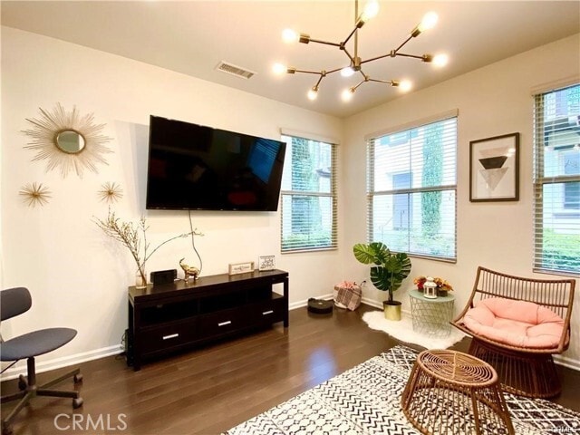Building Photo - 62 Emerald Clover