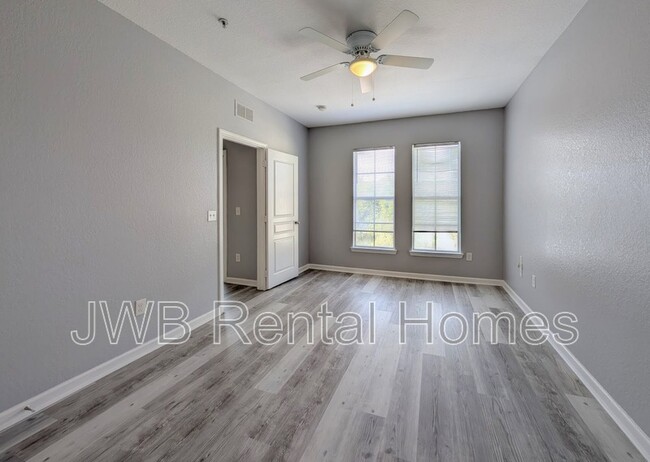 Building Photo - 8290 Gate Pkwy W
