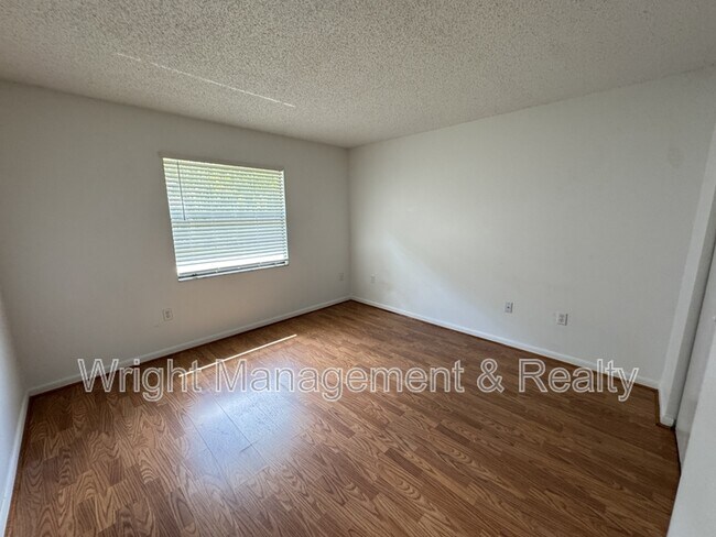 Building Photo - 7908 Knight Dr