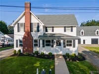 Building Photo - 6450 Chestnut Ridge Rd