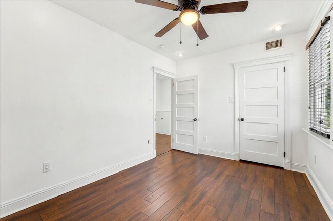Building Photo - Available Now – Move-In Ready Paoli Gem With Updated Finishes, Loft Space & Parking