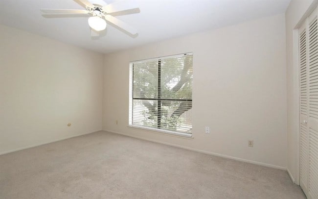 Building Photo - 2601 S Braeswood Blvd