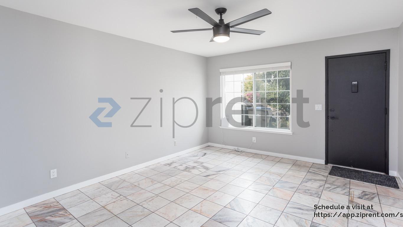 Building Photo - 1388 Taka Ct