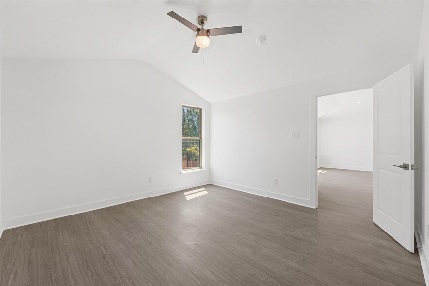 Building Photo - 3763 Wenatche Dr