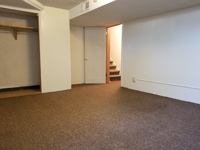 Building Photo - 1836 Todd Rd