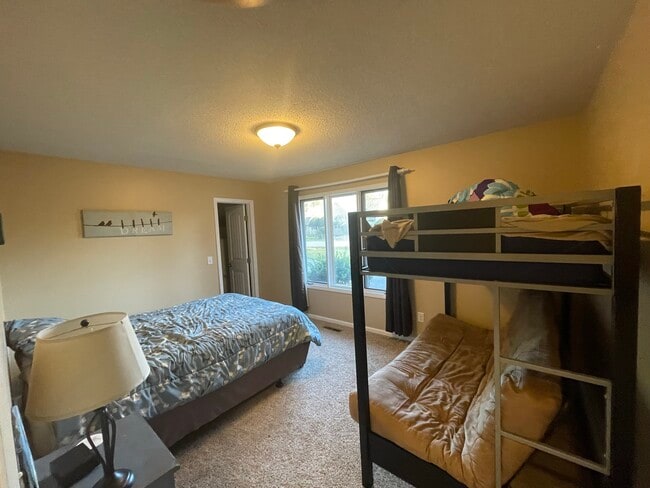 Building Photo - 4 Safe Haven Ct