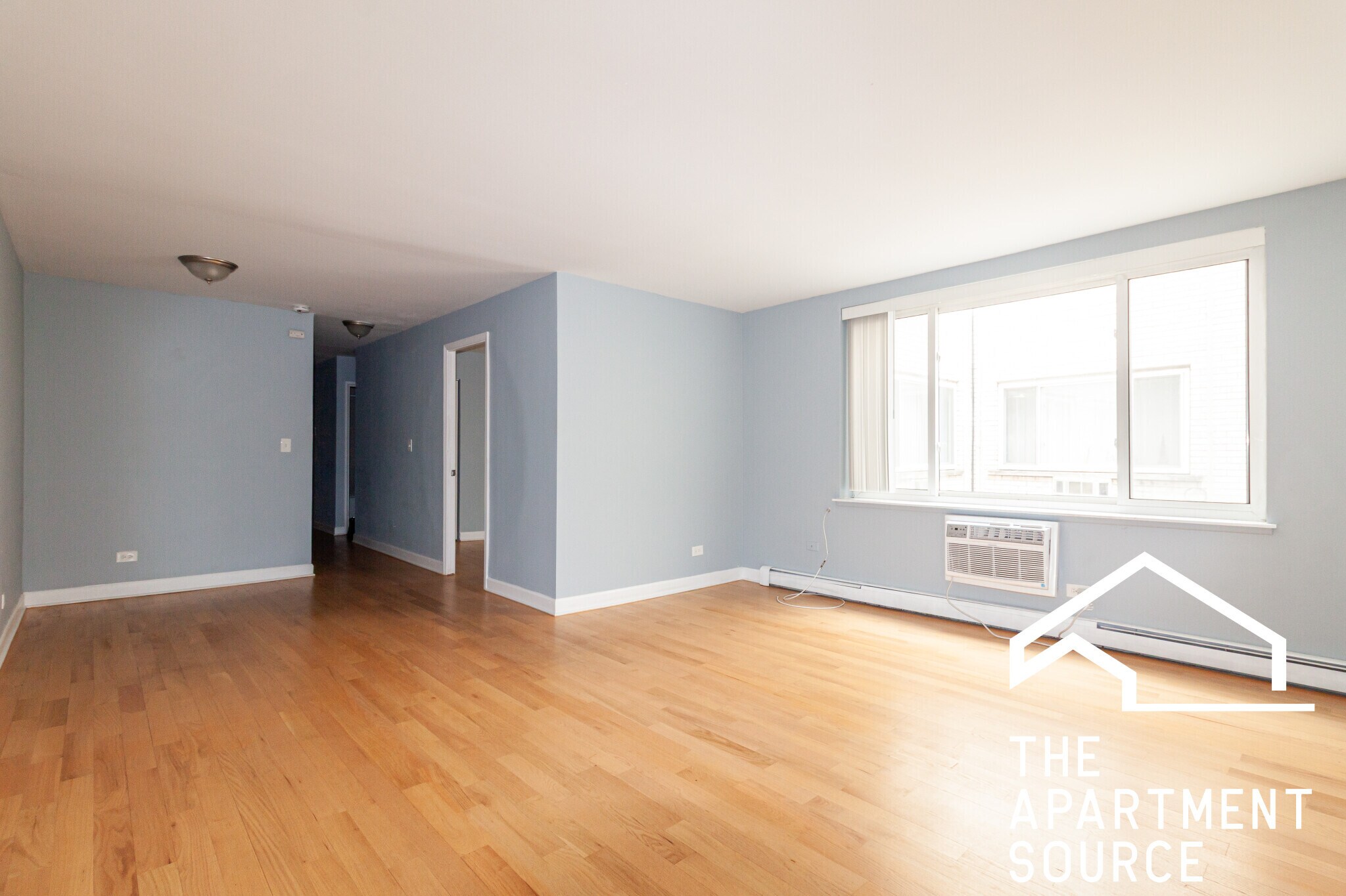 Building Photo - 3801 N Pine Grove Ave