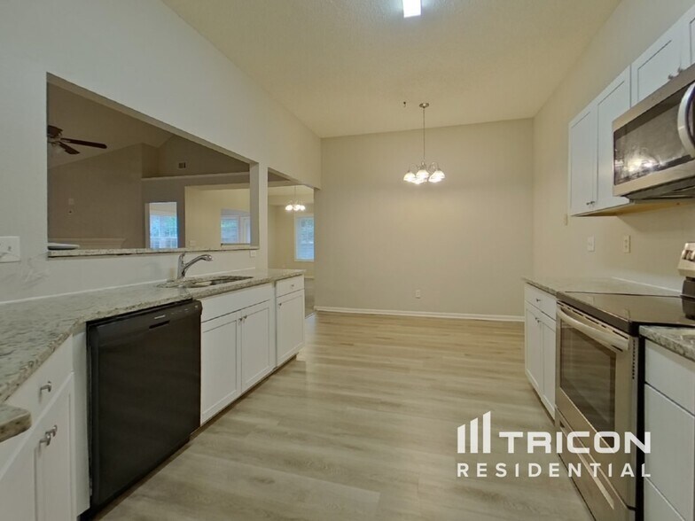 Building Photo - 3282 Newtons Crest Cir