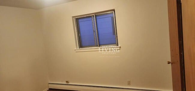 Building Photo - 3 bedroom in BROOKLYN NY 11236
