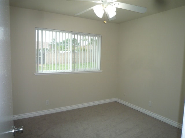 Building Photo - 5691 Lynnbrook Plz